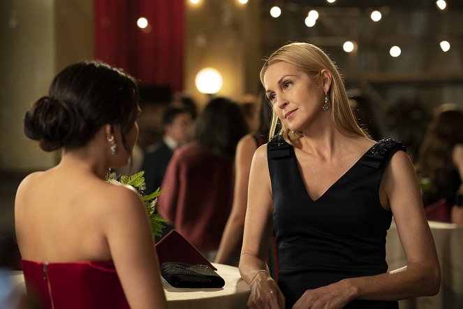 Pretty Little Liars: The Perfectionists - Lie Together, Die Together - Do filme - Kelly Rutherford