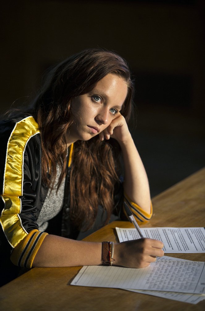 Cheat - Episode 2 - Film - Molly Windsor
