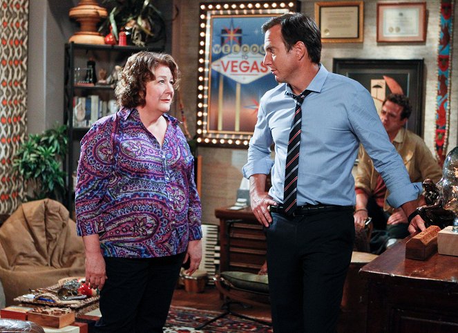 The Millers - The Mother Is In - Photos - Margo Martindale, Will Arnett