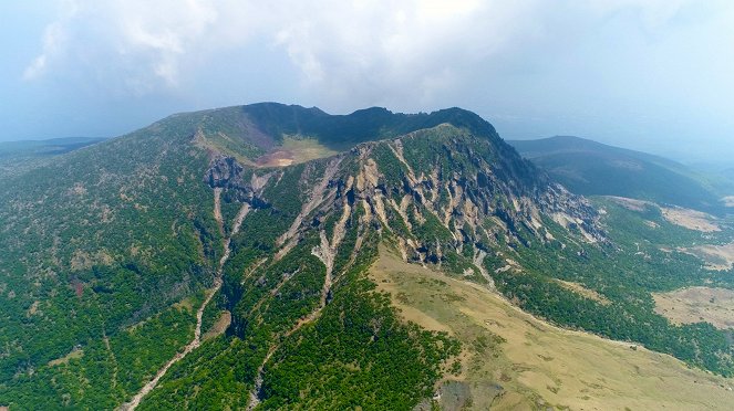 Aerial Mountains - South Korea - Z filmu