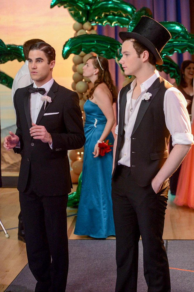 Glee - Prom-asaurus - Photos - Darren Criss, Chris Colfer
