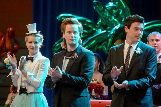 Glee - Season 3 - Prom-asaurus - Photos - Heather Morris, Cory Monteith