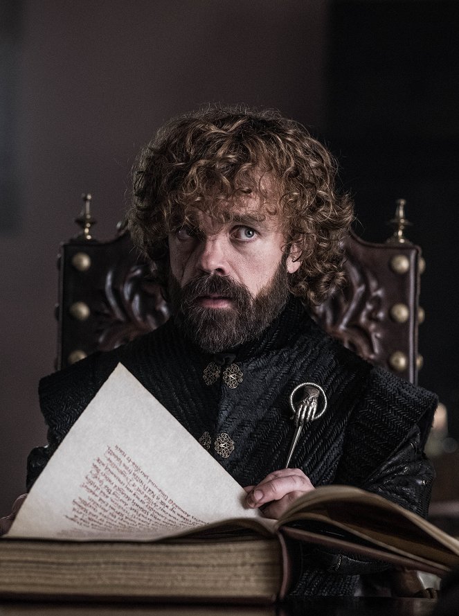 Game of Thrones - The Iron Throne - Photos - Peter Dinklage