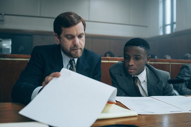 When They See Us - Part Two - Filmfotos - Joshua Jackson, Caleel Harris