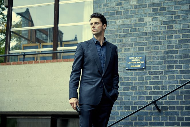 A Discovery of Witches - Episode 1 - Photos - Matthew Goode