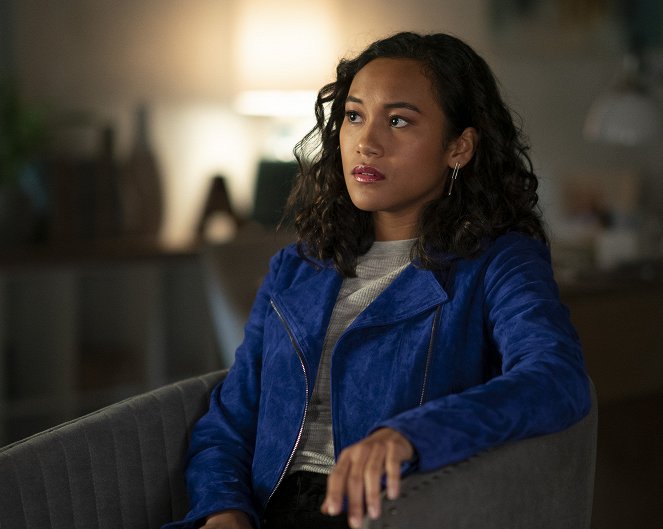 Pretty Little Liars: The Perfectionists - Enter the Professor - Film - Sydney Park
