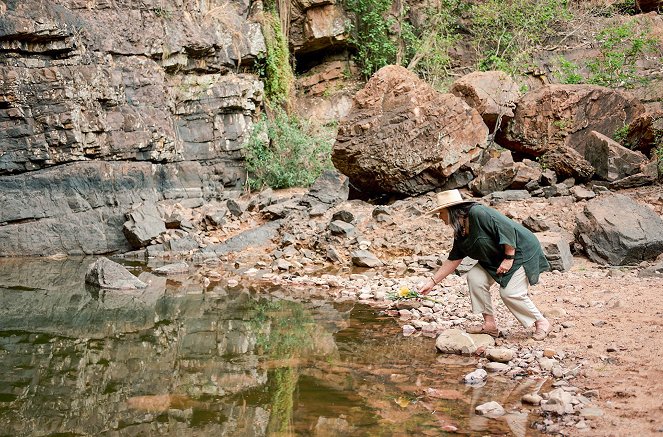 Mystery Road: The Series - The Waterhole - Z filmu