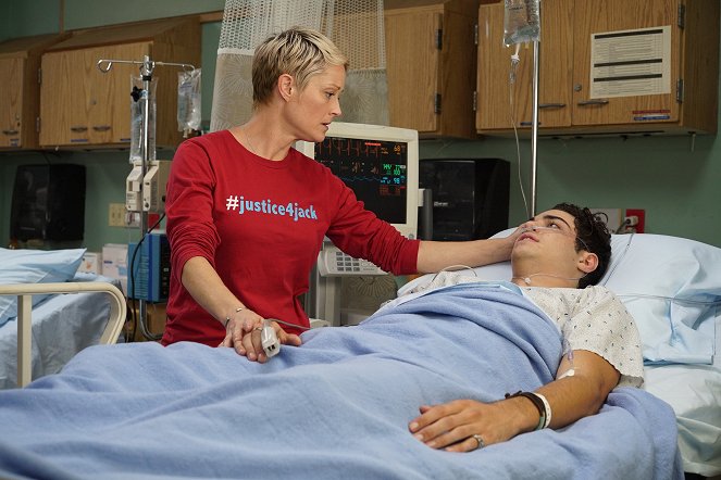 The Fosters - Insult To Injury - Photos