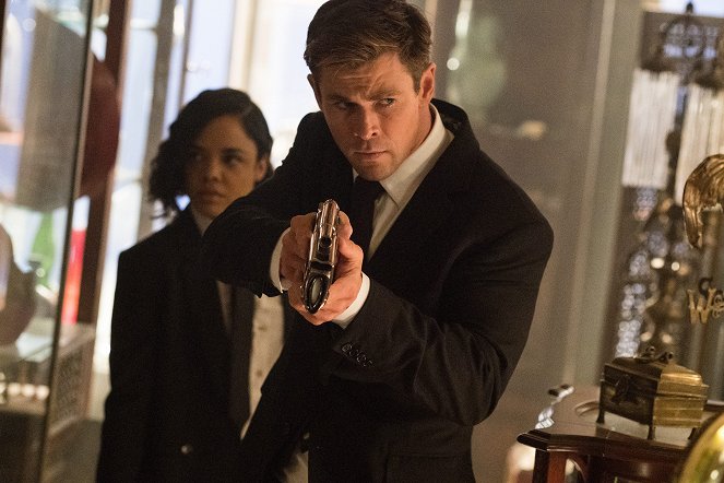 Men In Black International - Kuvat elokuvasta - Tessa Thompson, Chris Hemsworth