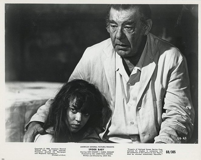 Spider Baby, or The Maddest Story Ever Told - Vitrinfotók - Jill Banner, Lon Chaney Jr.
