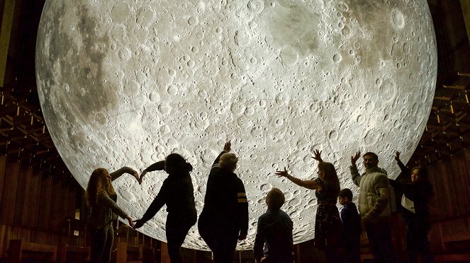 Den underbara månen - Kuvat elokuvasta