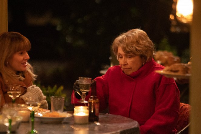 Years and Years - 2019 - Filmfotos - Ruth Madeley, Anne Reid