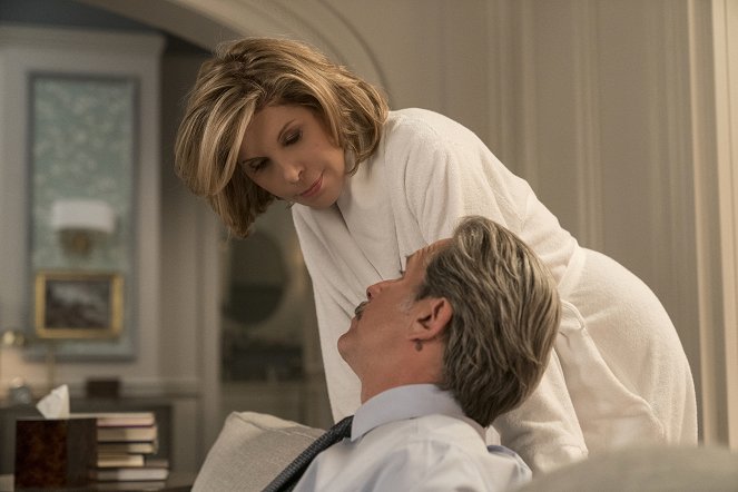 The Good Fight - Season 3 - The One About the End of the World - Photos - Christine Baranski