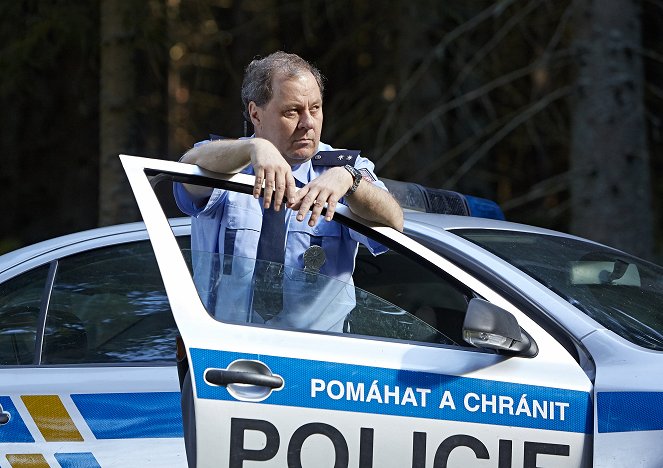 Policie Modrava - Nezvestná - Z filmu - Zdeněk Palusga
