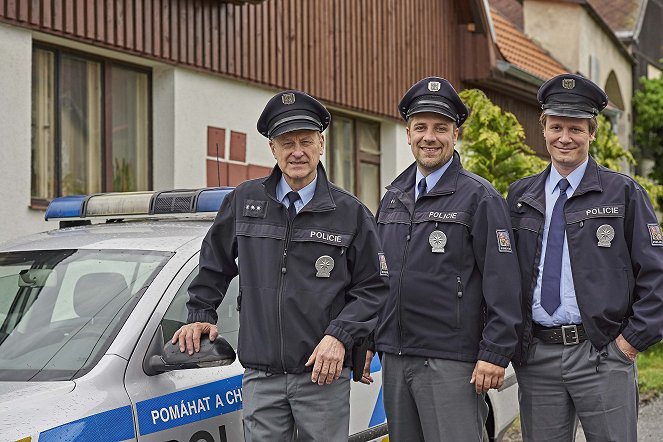 Policie Modrava - Série 2 - Werbefoto - Jan Monczka, Michal Holán, Matěj Dadák