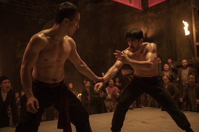 El guerrero de Chinatown - Boxeo chino - De la película - Andrew Koji