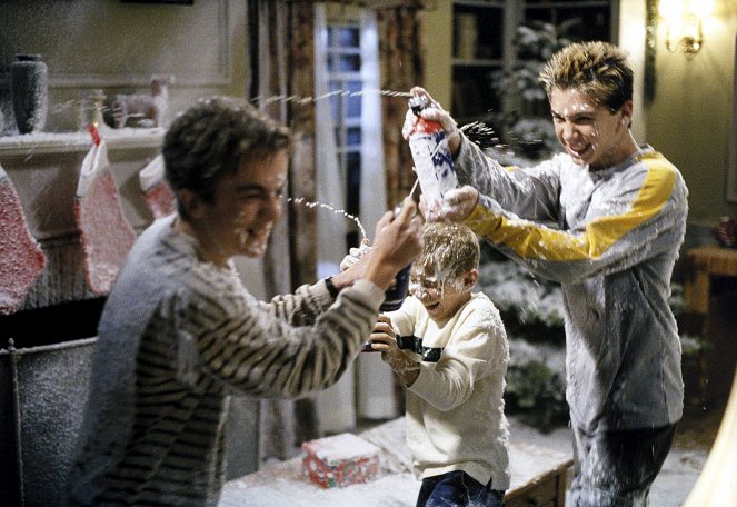 Malcolm in the Middle - Season 3 - Christmas - Photos