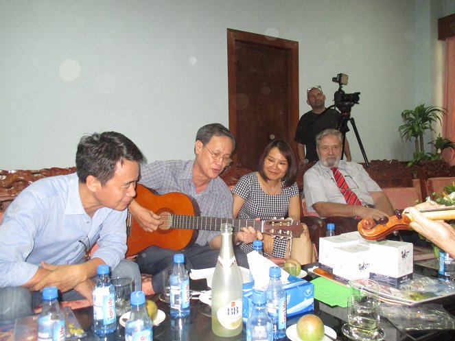 Dunának, Mekongnak egy a hangja - Z filmu