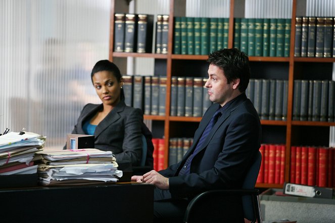 Zákon a pořádek: Spojené království - Série 5 - Tick Tock - Z filmu - Freema Agyeman, Dominic Rowan