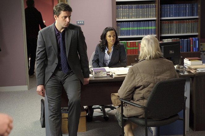 Law & Order: UK - Season 6 - Dawn Till Dusk - Photos - Dominic Rowan, Freema Agyeman