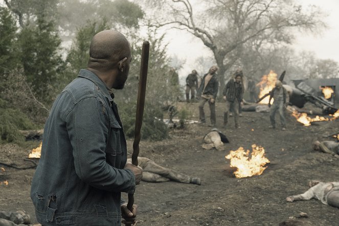 Fear the Walking Dead - Season 5 - Itt a segítség - Filmfotók