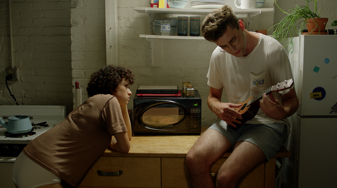 Search Party - The Mysterious Disappearance of the Girl No One Knew - Z filmu - Alia Shawkat, John Reynolds