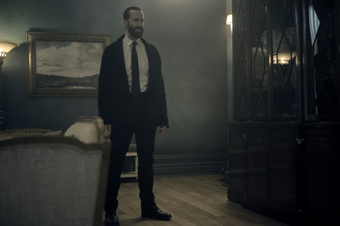 The Handmaid's Tale - Season 3 - Night - Photos - Joseph Fiennes