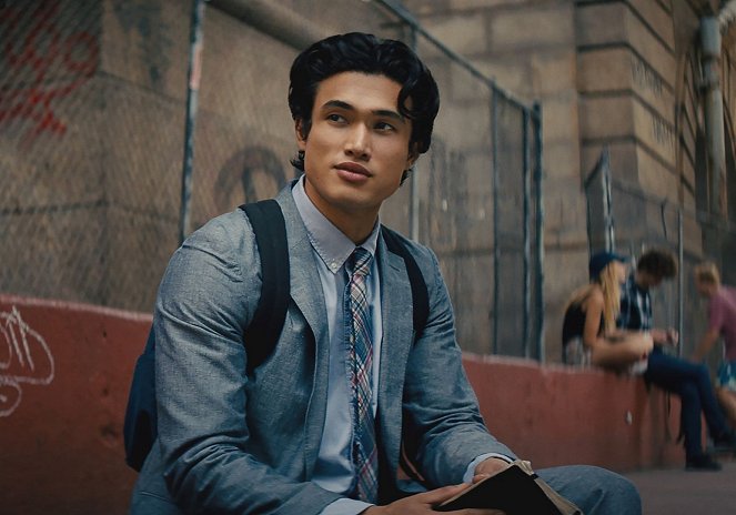 O Sol Também é uma Estrela - Do filme - Charles Melton