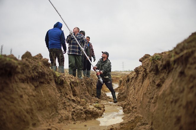 The Hunt for Baltic Gold - Photos