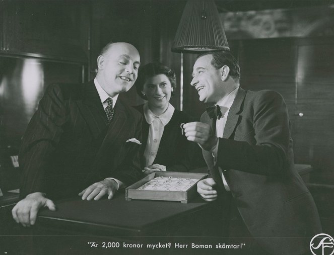 Flickan i fönstret mitt emot - Lobby Cards - Eric Fröling, Nina Scenna, Elof Ahrle