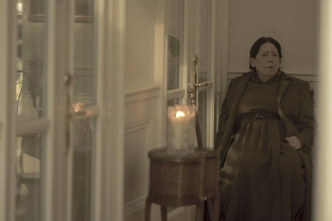 The Handmaid's Tale : La servante écarlate - Dieu bénisse l'enfant - Film - Ann Dowd