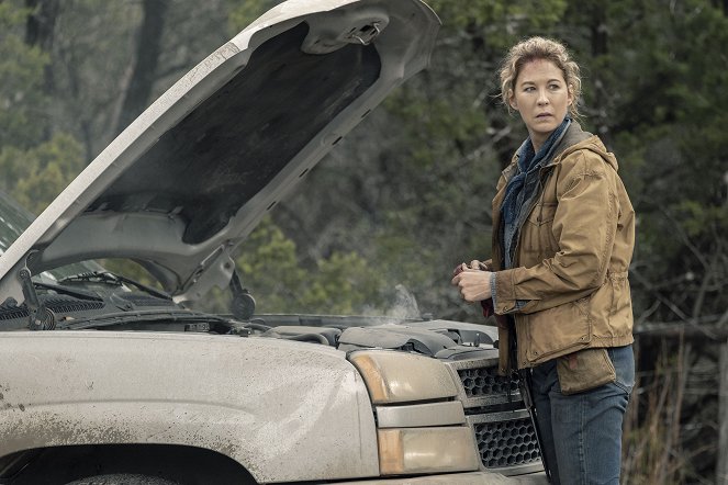 Fear the Walking Dead - La Blessure qui va suivre - Film - Jenna Elfman