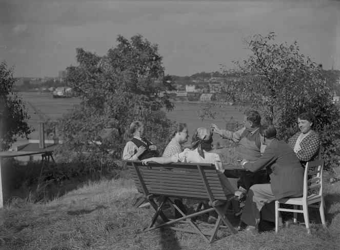 Goda vänner och trogna grannar - Filmfotók - Ludde Gentzel, Greta Almroth, Eric Abrahamsson, Ruth Weijden