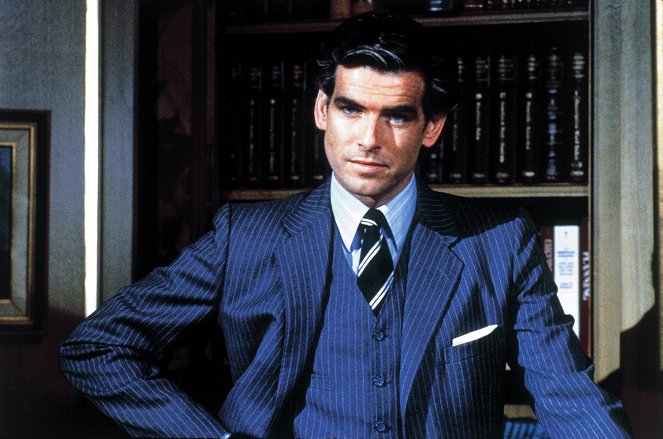 Noble House - Filmfotos - Pierce Brosnan