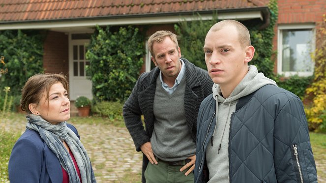 SOKO Wismar - Season 14 - Der Hai auf dem Dach - Do filme - Claudia Schmutzler, Dominic Boeer, Frederik Schmid