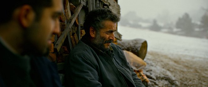 Ahlat Ağacı - Kuvat elokuvasta
