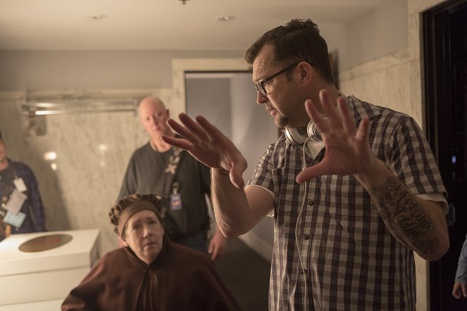 The Handmaid's Tale - Unknown Caller - Making of - Ann Dowd, Colin Watkinson