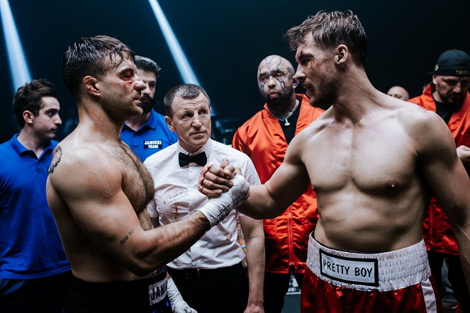 Fighter - De la película - Piotr Stramowski, Krzysztof Kosedowski, Mikolaj Roznerski