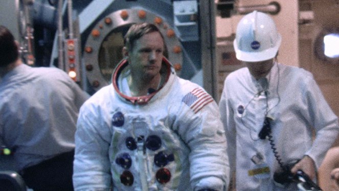 Apollo: Missions to the Moon - De la película - Neil Armstrong