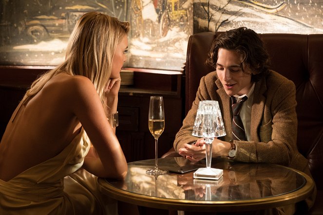 Egy esős nap New Yorkban - Filmfotók - Kelly Rohrbach, Timothée Chalamet