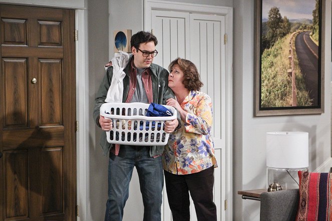 The Millers - Driving Miss Crazy - Photos - Nelson Franklin, Margo Martindale