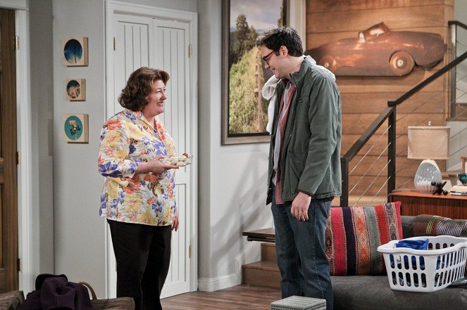The Millers - Driving Miss Crazy - Photos - Margo Martindale, Nelson Franklin