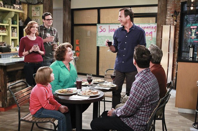 The Millers - Season 2 - Tasse mit Gesicht - Filmfotos - Jayma Mays, Nelson Franklin, Margo Martindale, Will Arnett