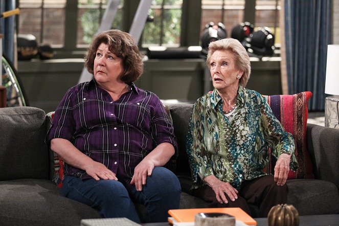 The Millers - Louise, Louise - Filmfotos - Margo Martindale