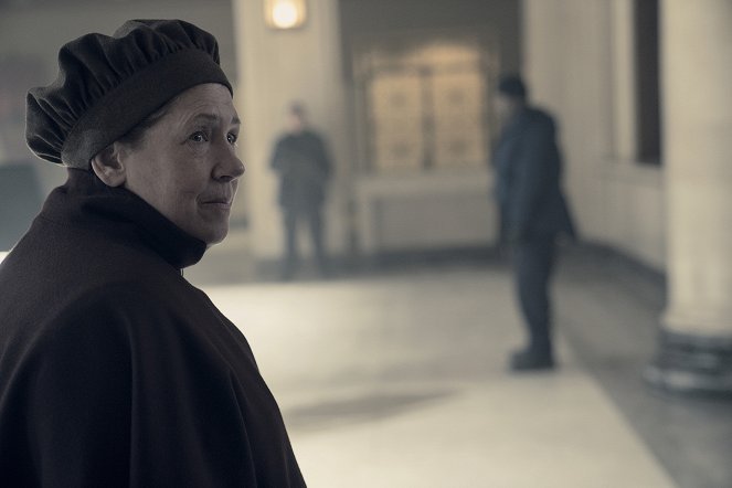 The Handmaid's Tale - Household - Van film - Ann Dowd