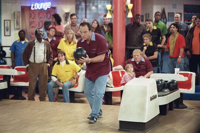Immer wieder Jim - Season 1 - Der Bowlingstar - Filmfotos - Jim Belushi