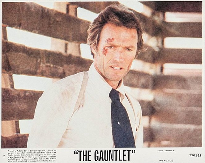 The Gauntlet - Lobby Cards - Clint Eastwood