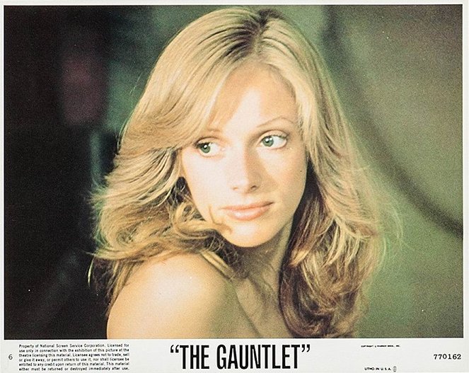 Luotikuja - Mainoskuvat - Sondra Locke