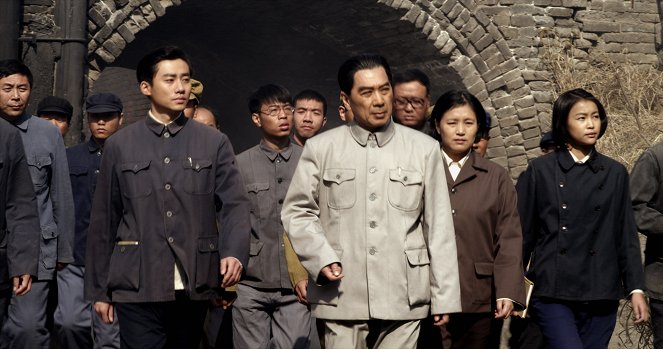 The Story of Zhou Enlai - Z filmu