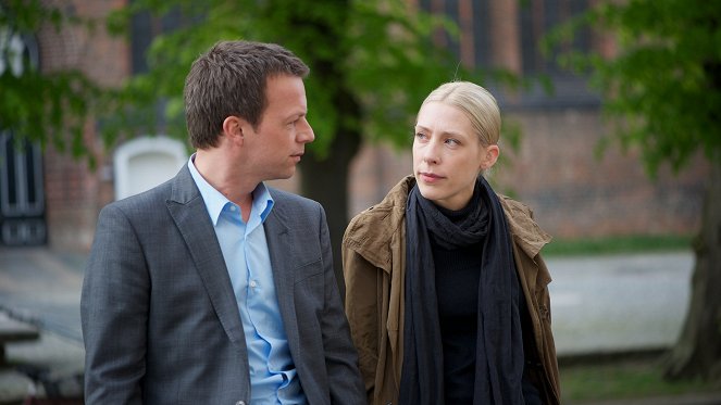 SOKO Wismar - Season 8 - Väter und Söhne - Filmfotók - Michael Härle, Marisa Leonie Bach